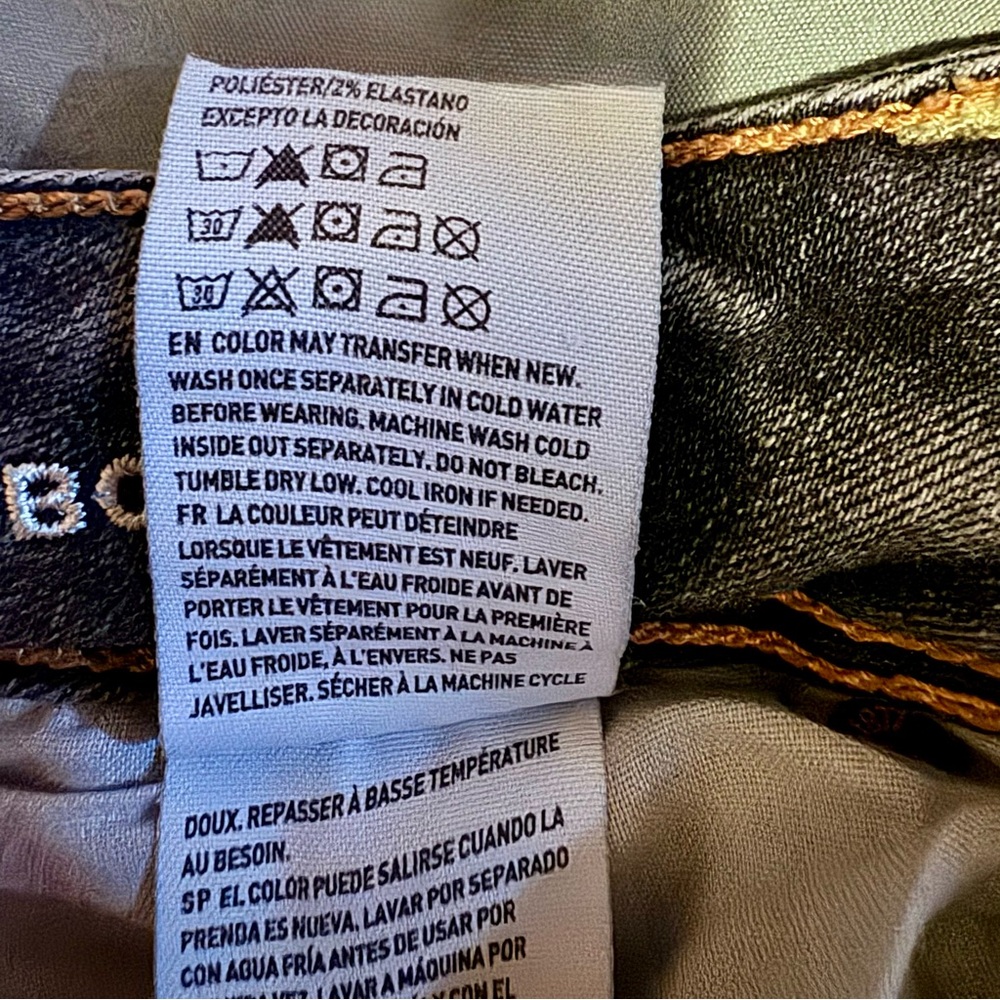 American Eagle Outfitters Dark Blue Flare Jeans - Picture 6 of 8